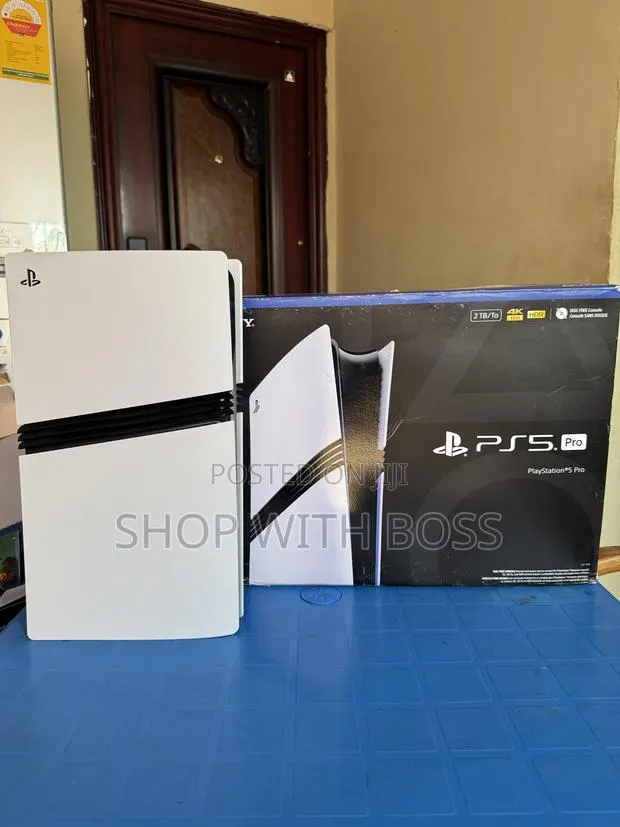 Playstation(5Pro) · Photo 1