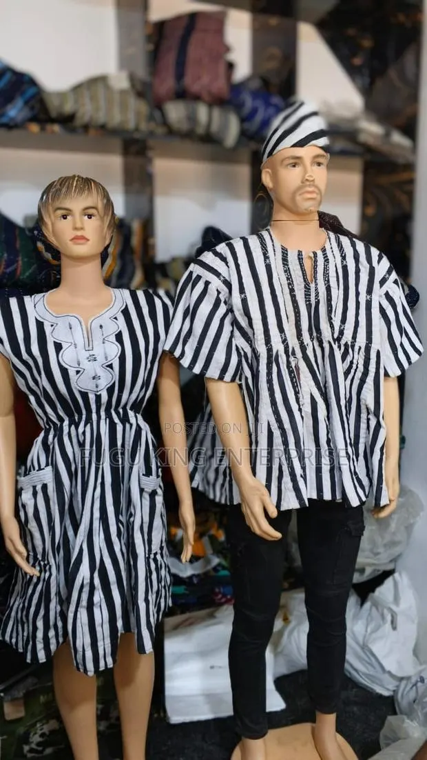 Couple Smock · Photo 1