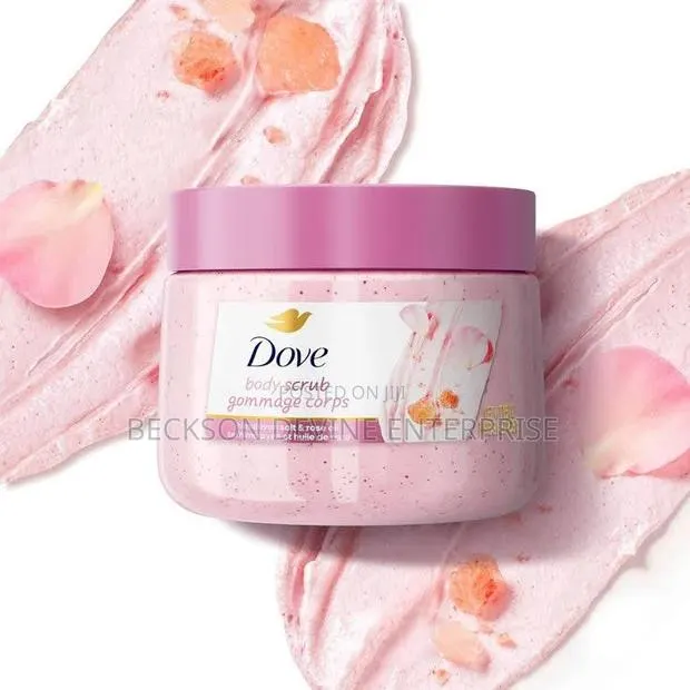 Dove Himalayan Salt Rose Oil Body Scrub · Photo 1