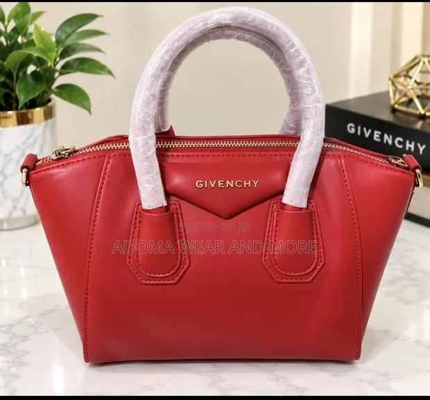 Ladies Bag · Photo 1