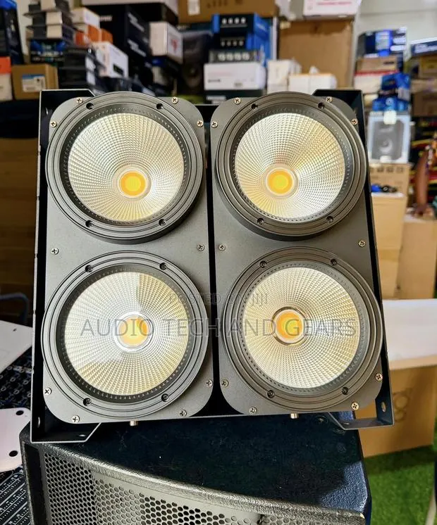 Prolumen 400 Watts COB Blinder Light · Photo 1