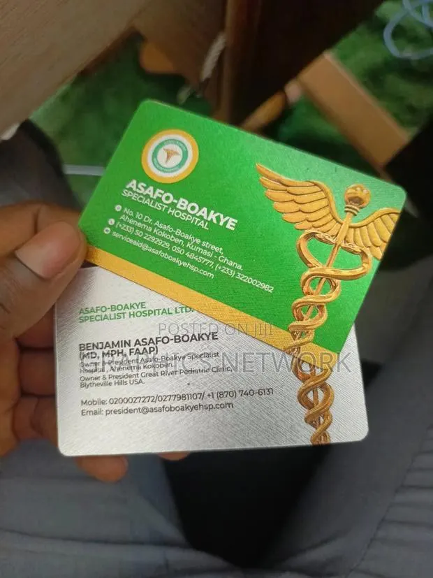 Complimentary And Business Cards Design · Photo 1