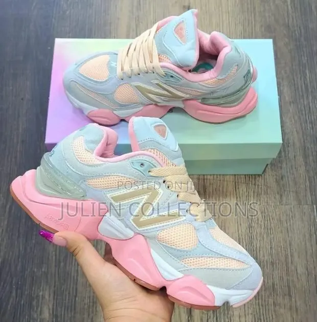 New Balance 9060 Pink N Green · Photo 1