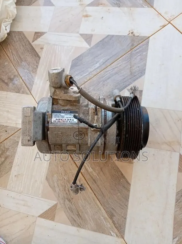 AC Compressor · Photo 1