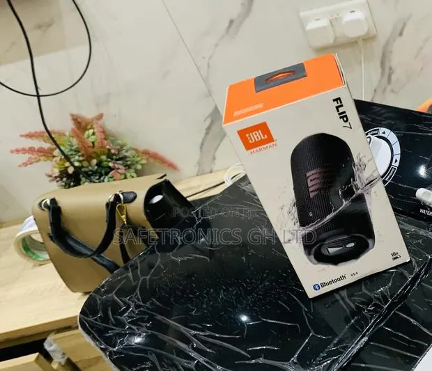 Excellence Beat (Jbl Flip 7) Black Speaker · Photo 1