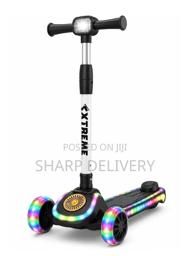 Kids Foldable 3-Wheel Scooter for Ages 3+ · Photo 1