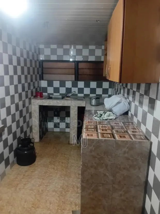 1bdrm Apartment in Mje, School Junction for rent · Photo 1