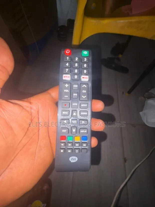 Itel Smart TV Remote Control · Photo 1
