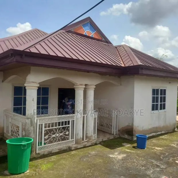 4bdrm House in Brother K Estate, Kumasi Metropolitan for sale · Photo 1