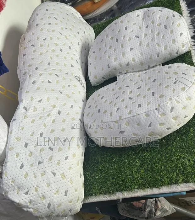 Adjustable Dual-Wedge Pregnancy/Maternity Pillow Set · Photo 3