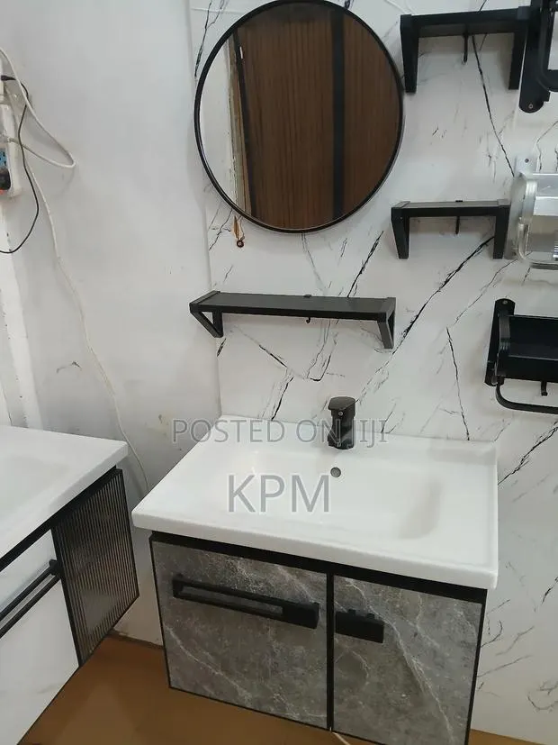 Hotel Bathroom Furniture Wall Fix Mirrored Cabinet Basin Triple Shelf · Photo 1
