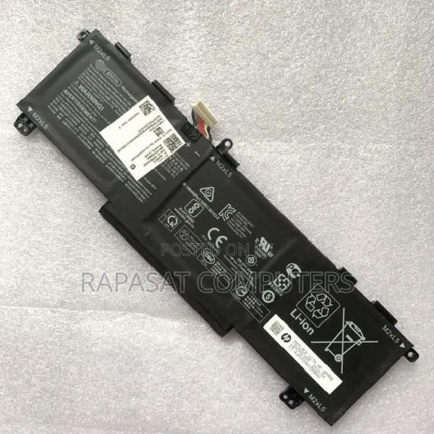HP SD03XL Laptop Battery · Photo 1