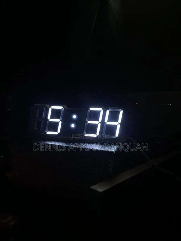 Digital Clocks · Photo 1