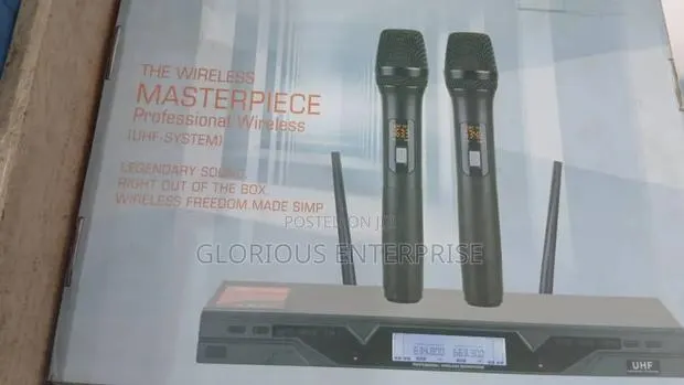 Microphone With Receiver · Photo 1