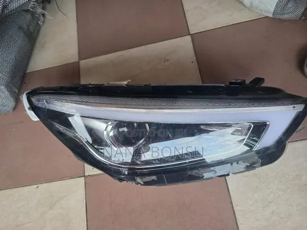 2024 Mg Zs Mk1 Front Right Driver O/S Led Headlight Oem · Photo 1