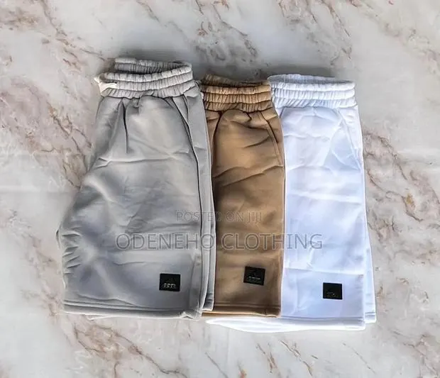 Gray Cotton Woolen Shorts · Photo 1