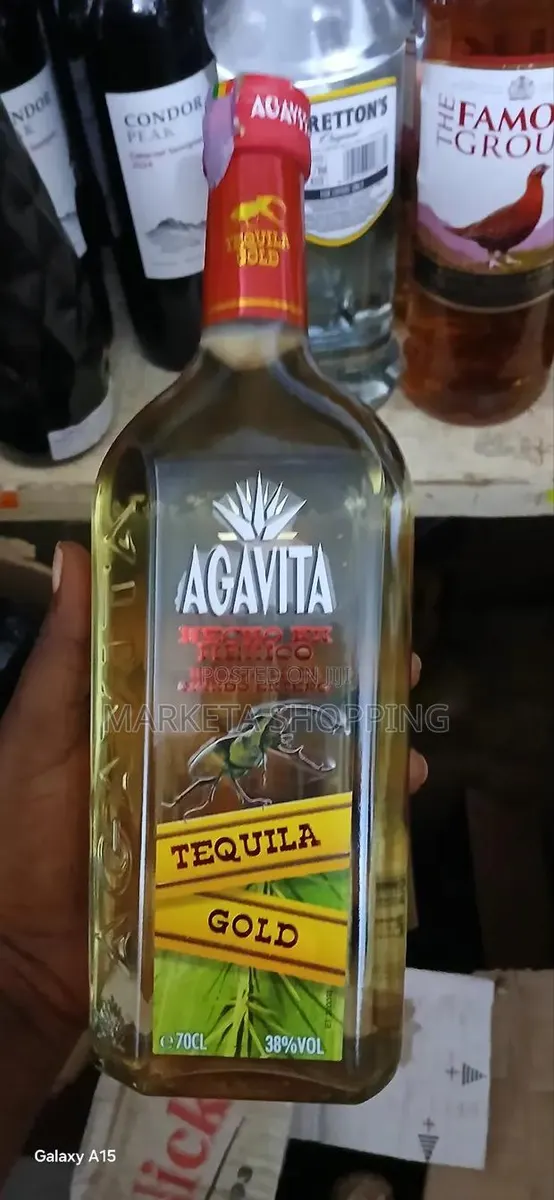 Agavita Tequila Gold 70cl · Photo 1