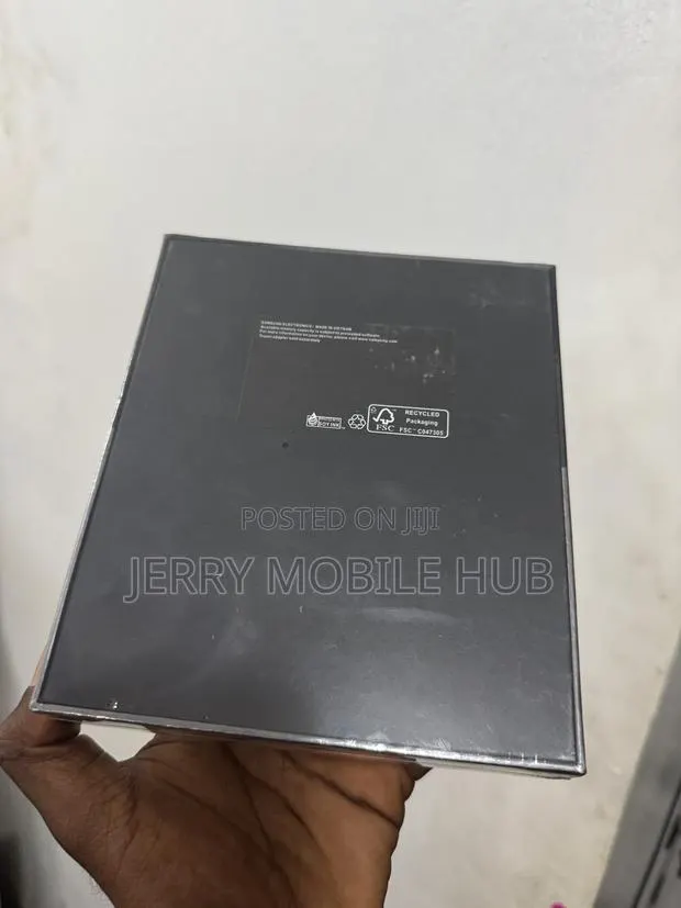 New Samsung Galaxy Z Fold 5 512 GB Silver · Photo 1