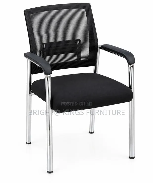 Starker Chair · Photo 1
