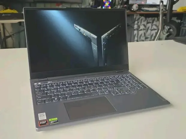 New Laptop Lenovo G50-70 16GB AMD Ryzen 7 SSD 1T · Photo 1