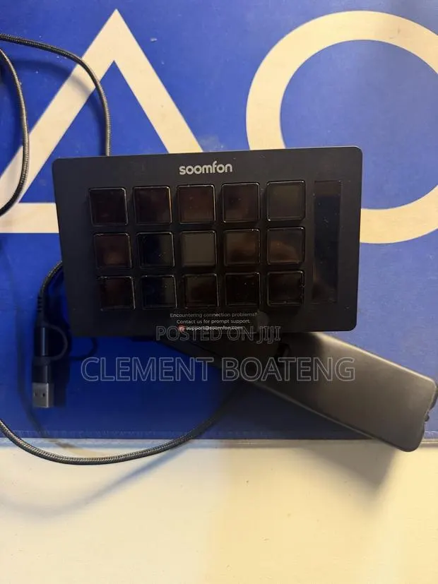 SOOMFON Stream Controller Studio Control Deck 15 Keys and Dashboard · Photo 1