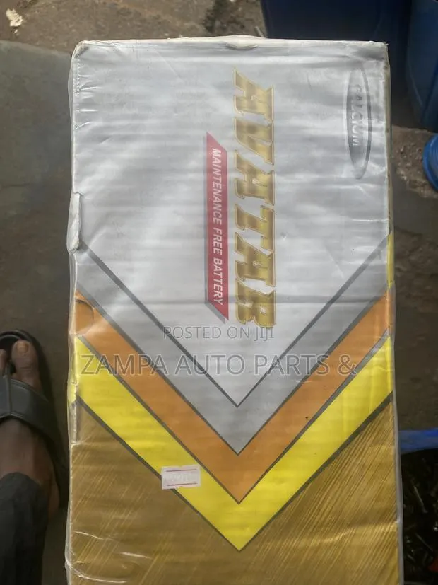 17 Plate Battery - M90mf 12v 90ah · Photo 1