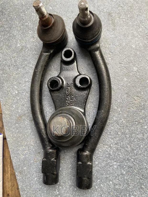 H-1 /H1 / Starex 2010,2012,2013,2014,2015,2016,2017,2018 Tie Rod Ends · Photo 1