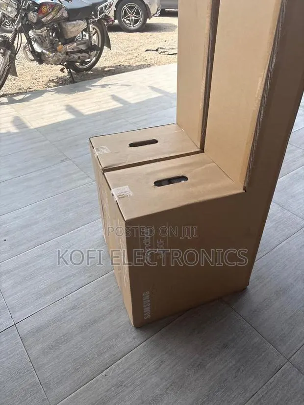 Samsung B450f Soundbar Immersive Home Audio · Photo 1