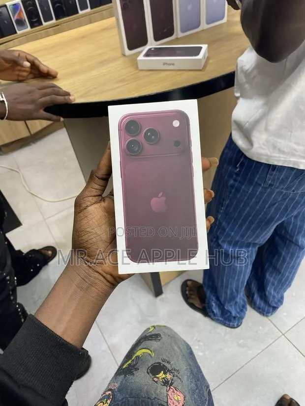 New Apple iPhone 18 Pro 256 GB · Photo 1