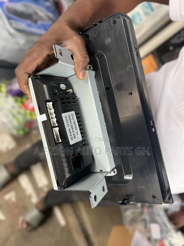 Original Car Play Wide Display for Landcruiser Prado 2024 and All Typs · Photo 1