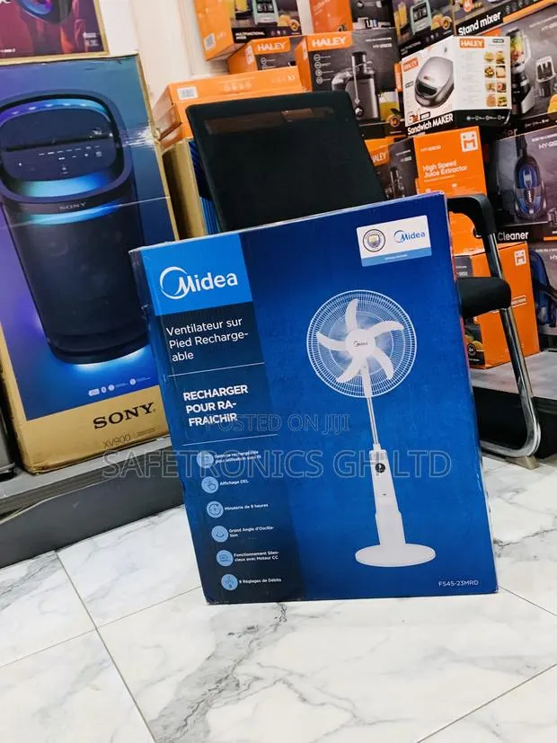 Buy Lastest White Midea 18-Inch Rechargeable Standing Fan · Photo 1