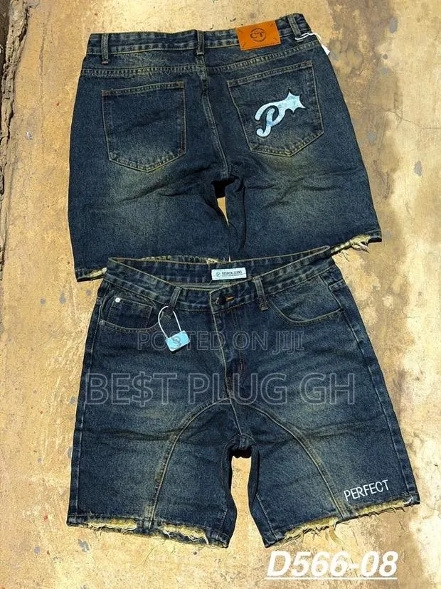 Jeans Shorts · Photo 1