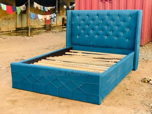 Sleek Double Bedframe\\Free Delivery · Photo 1