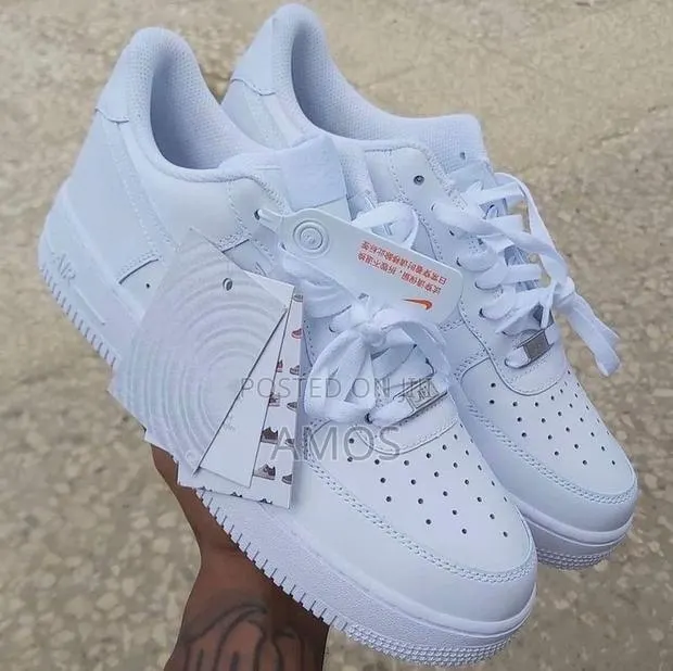 Nike Air Force 1 · Photo 1