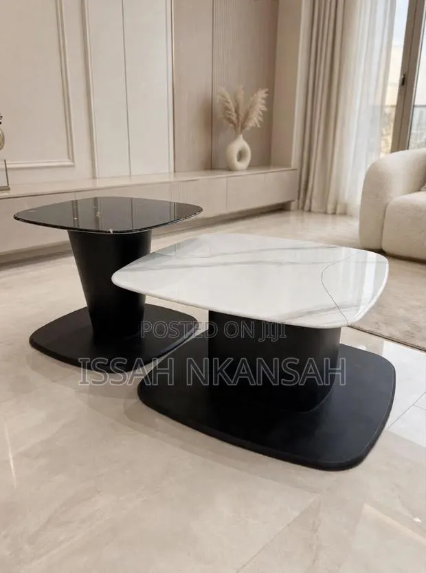 White +Black Marble Set · Photo 1