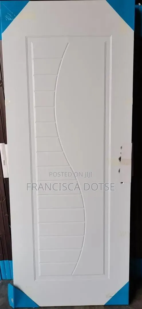 Internal Door With Accessories · Photo 1