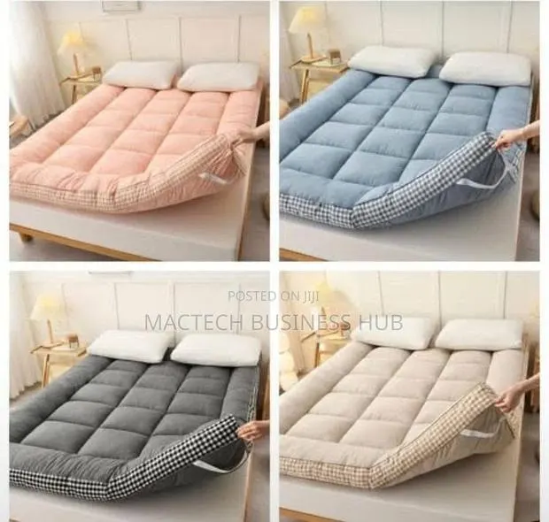 King Size Mattress Topper · Photo 1