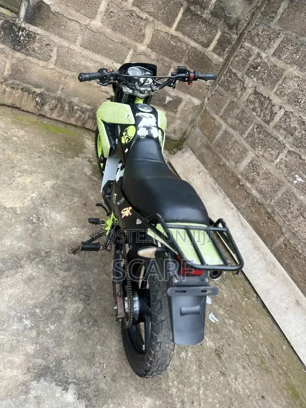 Apsonic AP200GY-9 2024 Green · Photo 1