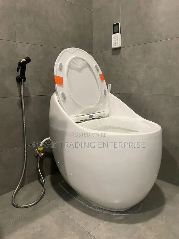 Watercloset · Photo 1