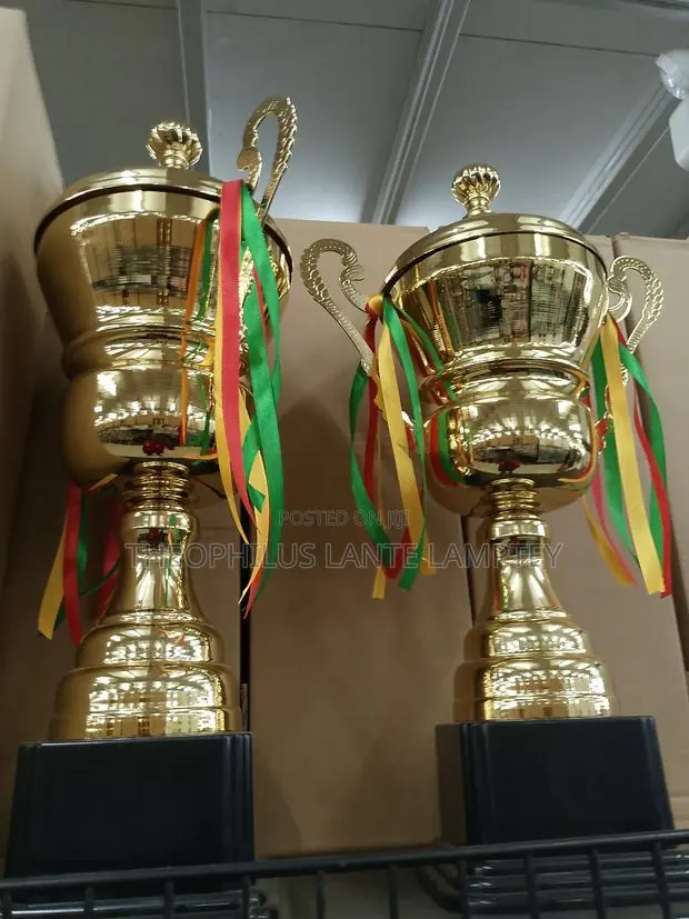 Award Trophies · Photo 1