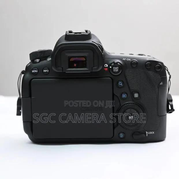 Canon EOS 6D Mark II // 8-Months Warranty · Photo 2