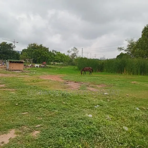 1 Acre of Land for Sale at West Airport · Photo 1