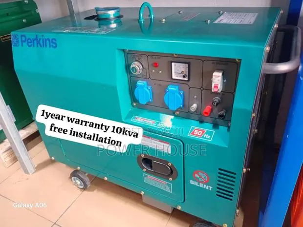 Panel Luxecell Perkins Diesel Generator 10kw Diesel · Photo 1
