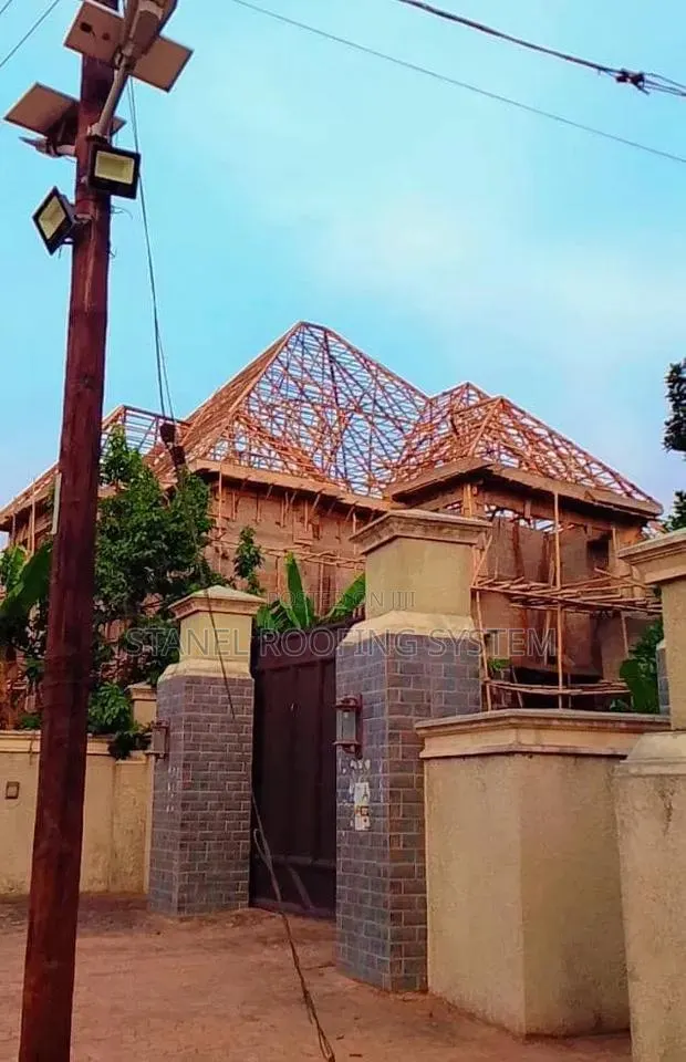 Roofing Construction and General Carpentry · Photo 1