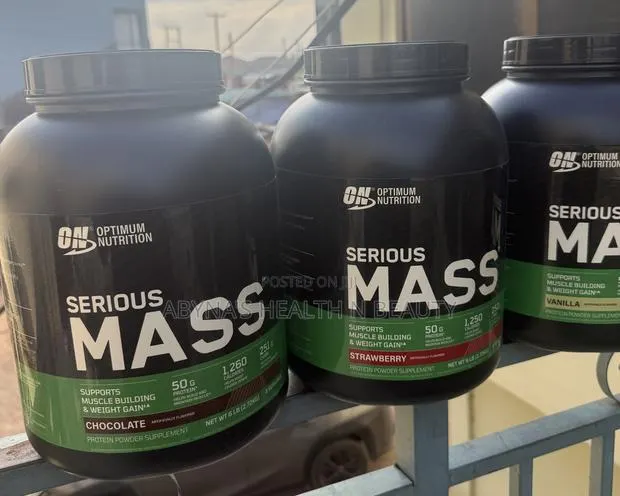 Serious Mass ( Chocolate, Strawberry and Vanilla) · Photo 1