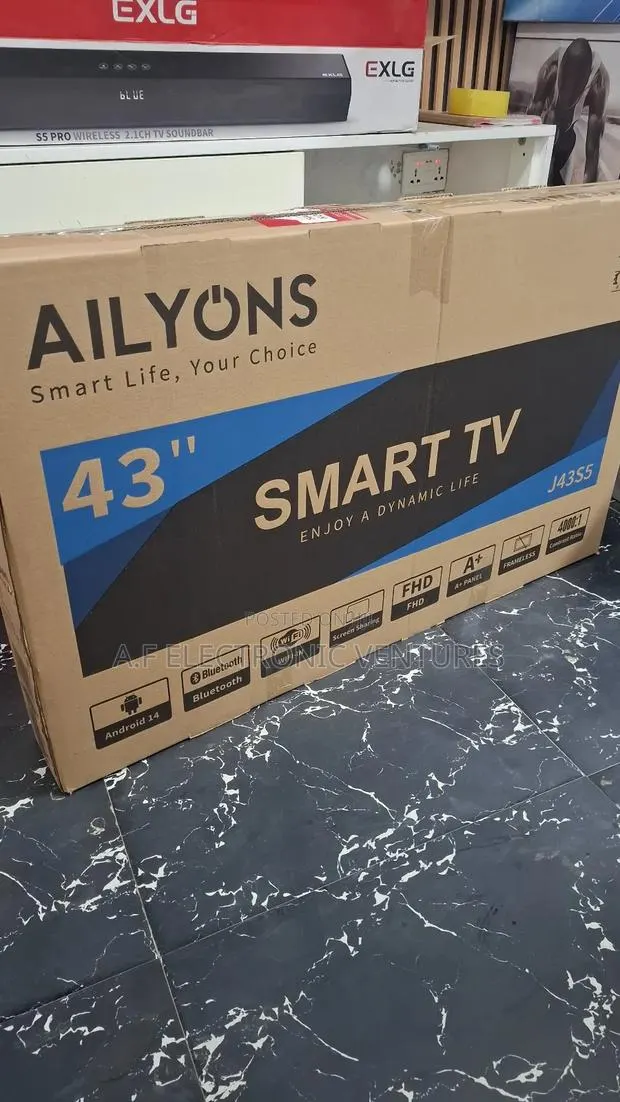 Ailyons 43-inch Smart Tv · Photo 1