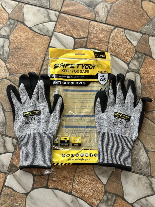 Anti-cut Gloves / Cut-resistant Work Gloves · Photo 1