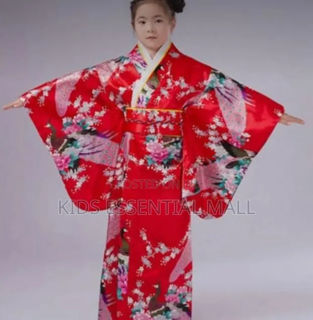 Japanese Traditional Dress for Kids · Photo 1