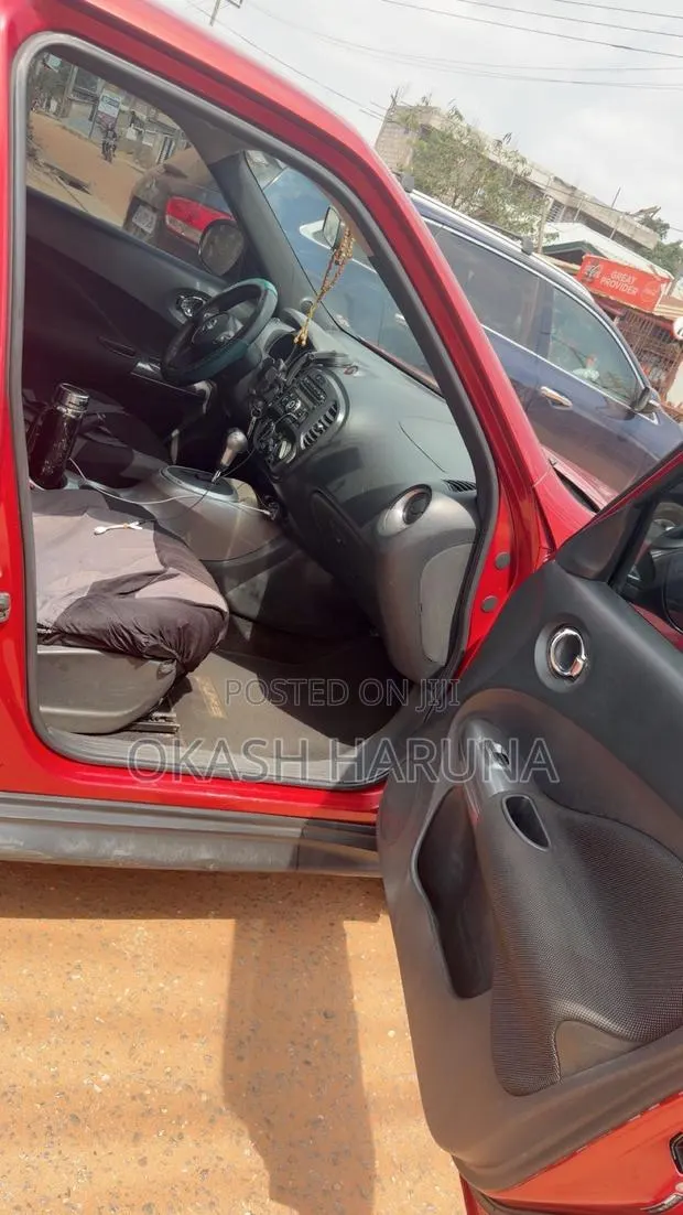 Nissan Juke S AWD 2011 Red · Photo 1