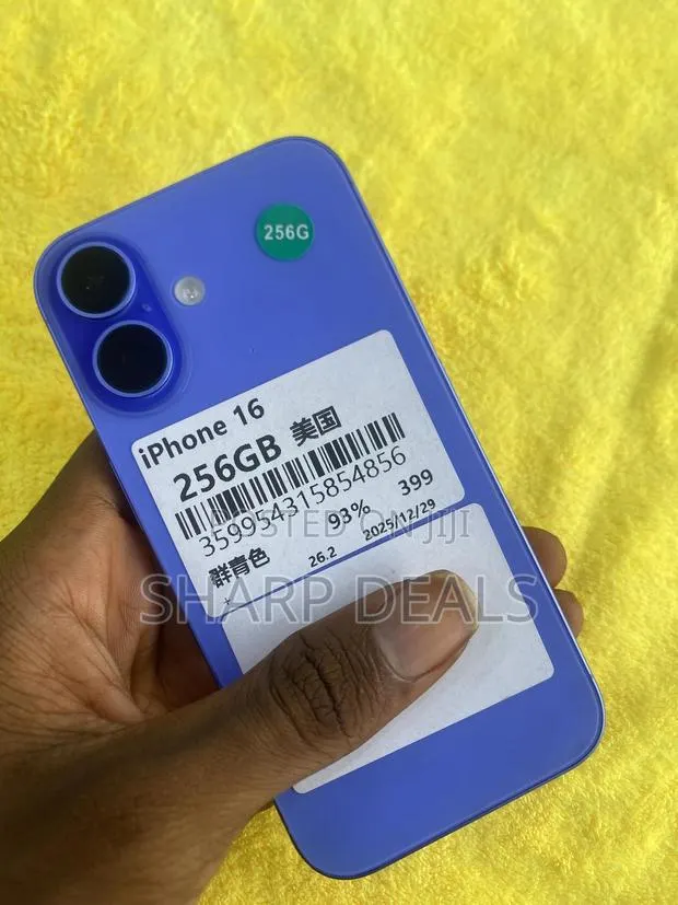 Apple iPhone 16 256 GB Blue · Photo 1